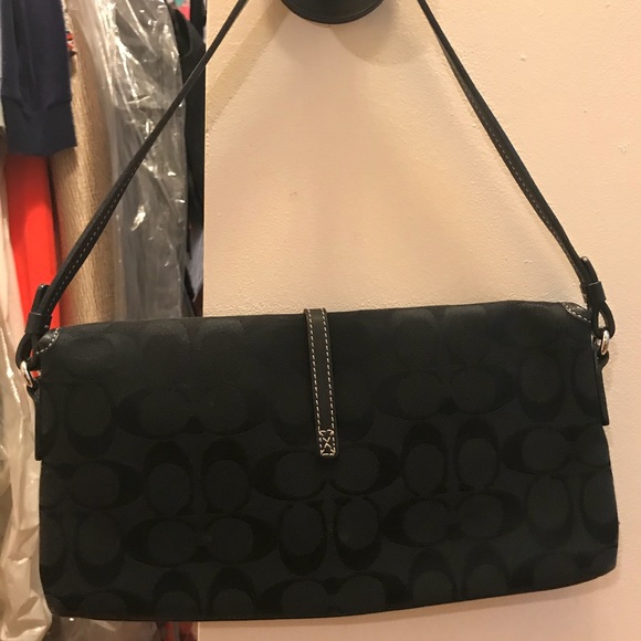 Coach - Picture 2 of 4